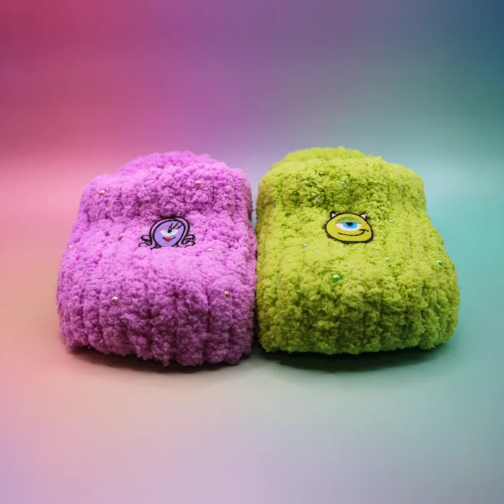 monsters-clogs