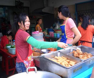 Bangkok Street Scene - Luncheon 