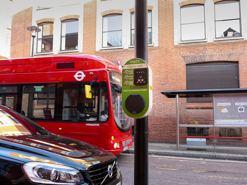 Barnet lamp column charge points