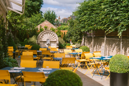 Gees Restaurant &amp Bar - Secret Garden