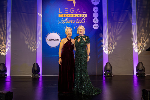 Jacqueline de Rojas &ampSheila Flavell
