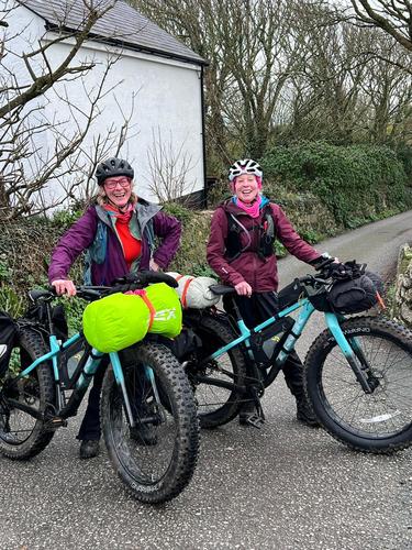Louise & Mimi ice bike training