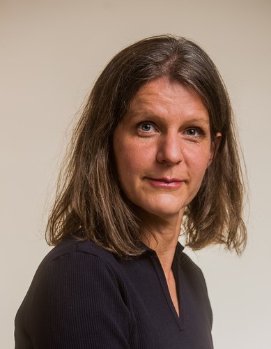 Professor Brigitta Szil&aacute;gyi