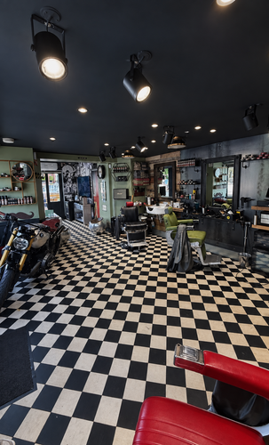 Old School Barbers &ndash; New Look