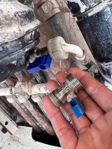 London Leak Specialist isolation valve