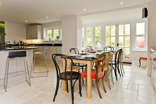 The Ridge, Lyndhurst