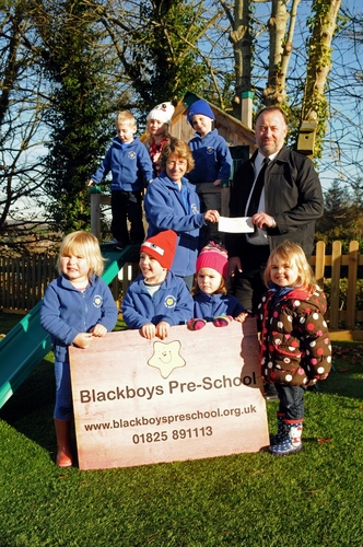 Blackboys Pre-School receives donation