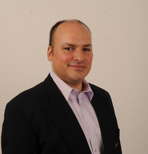 Customer Services Expert Dario Cucci 